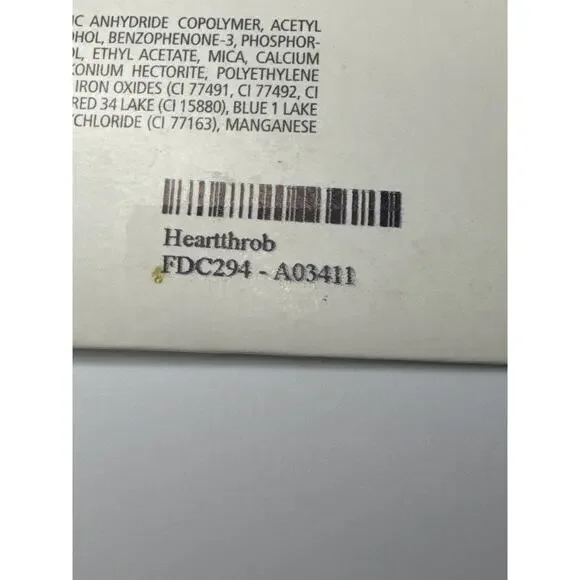 NWT Color Street “Heartthrob” Coral Heart Shaped Designs Nail Strips - Picture 3 of 4